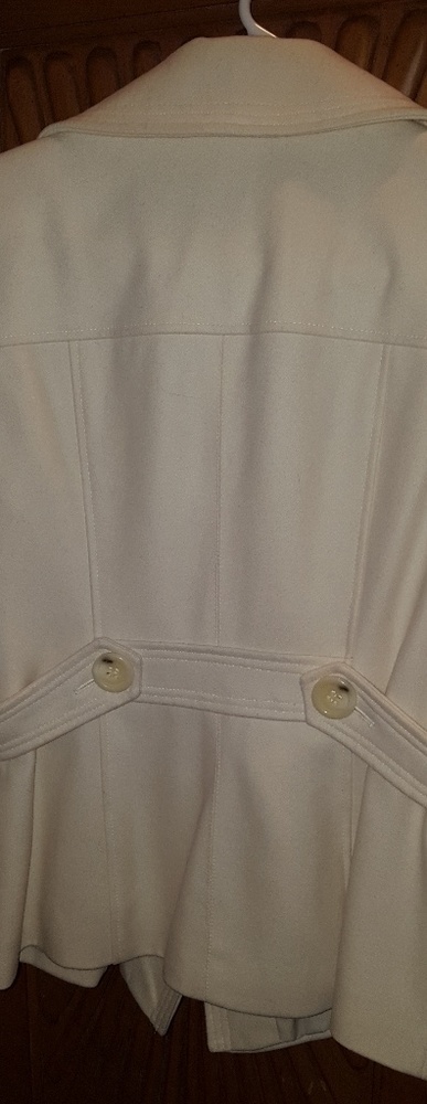 Coat - Picture 4 of 4